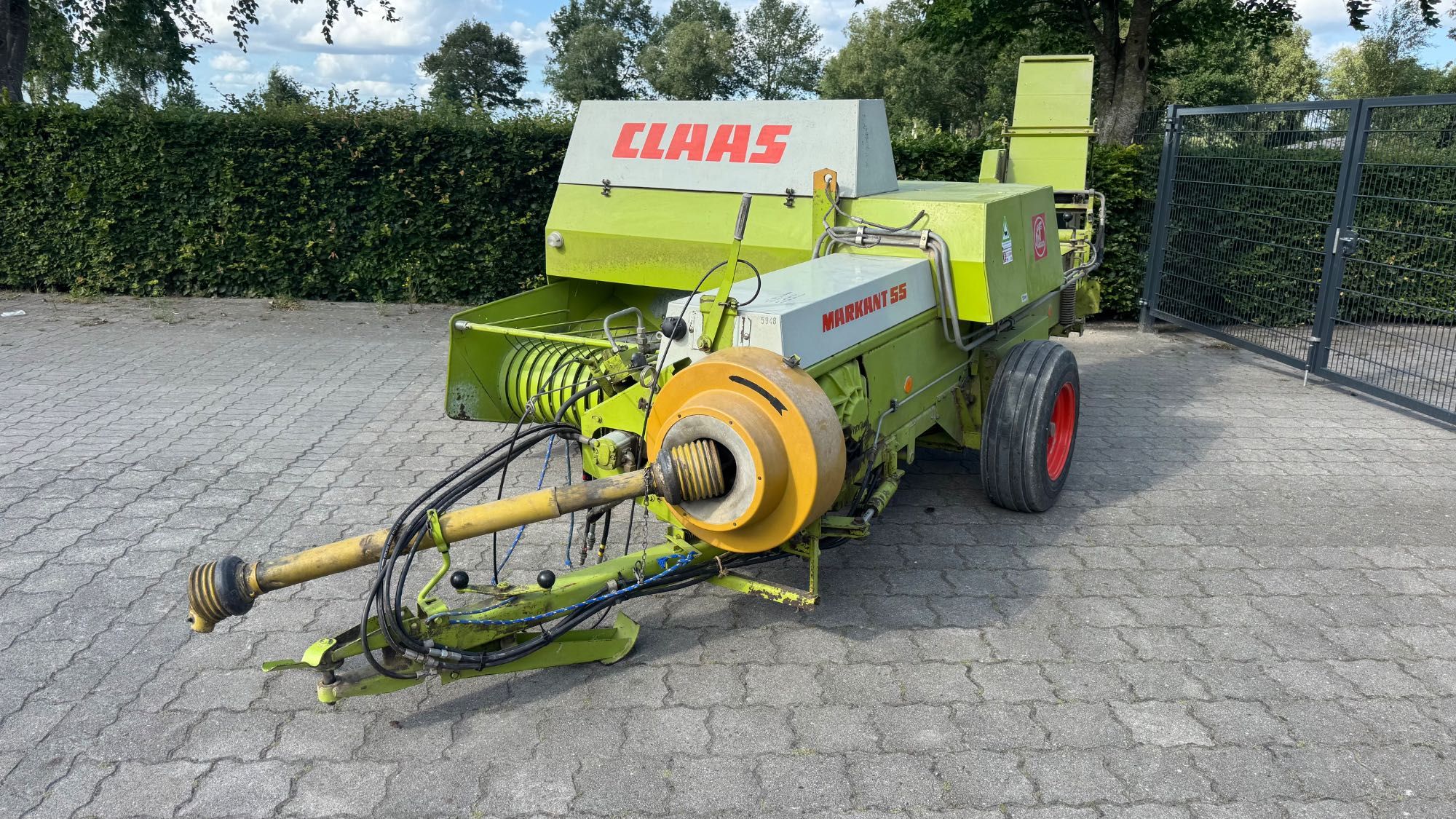 Claas Markant 55, Belarus, Claas Arion, John Deere tortadi