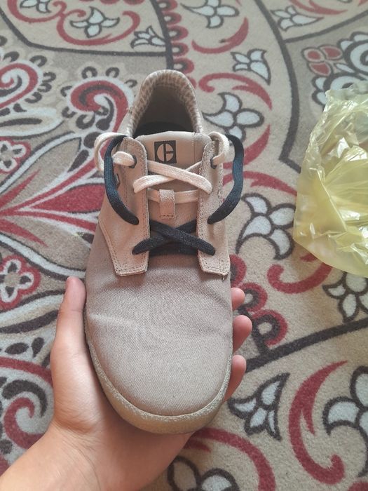 Оригинальные кроссовки катерпилар