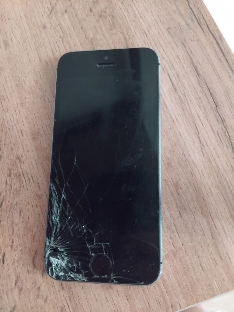 IPhone под запчасти