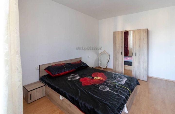 Продавам обазавеждане