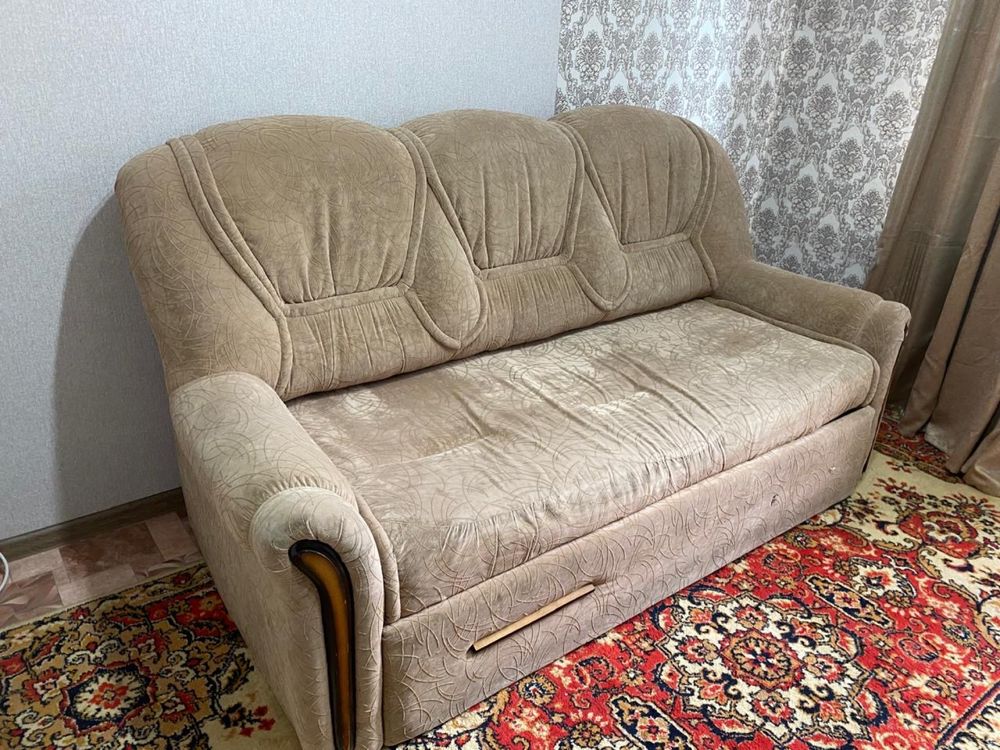 Продам диваны 1,2,3
