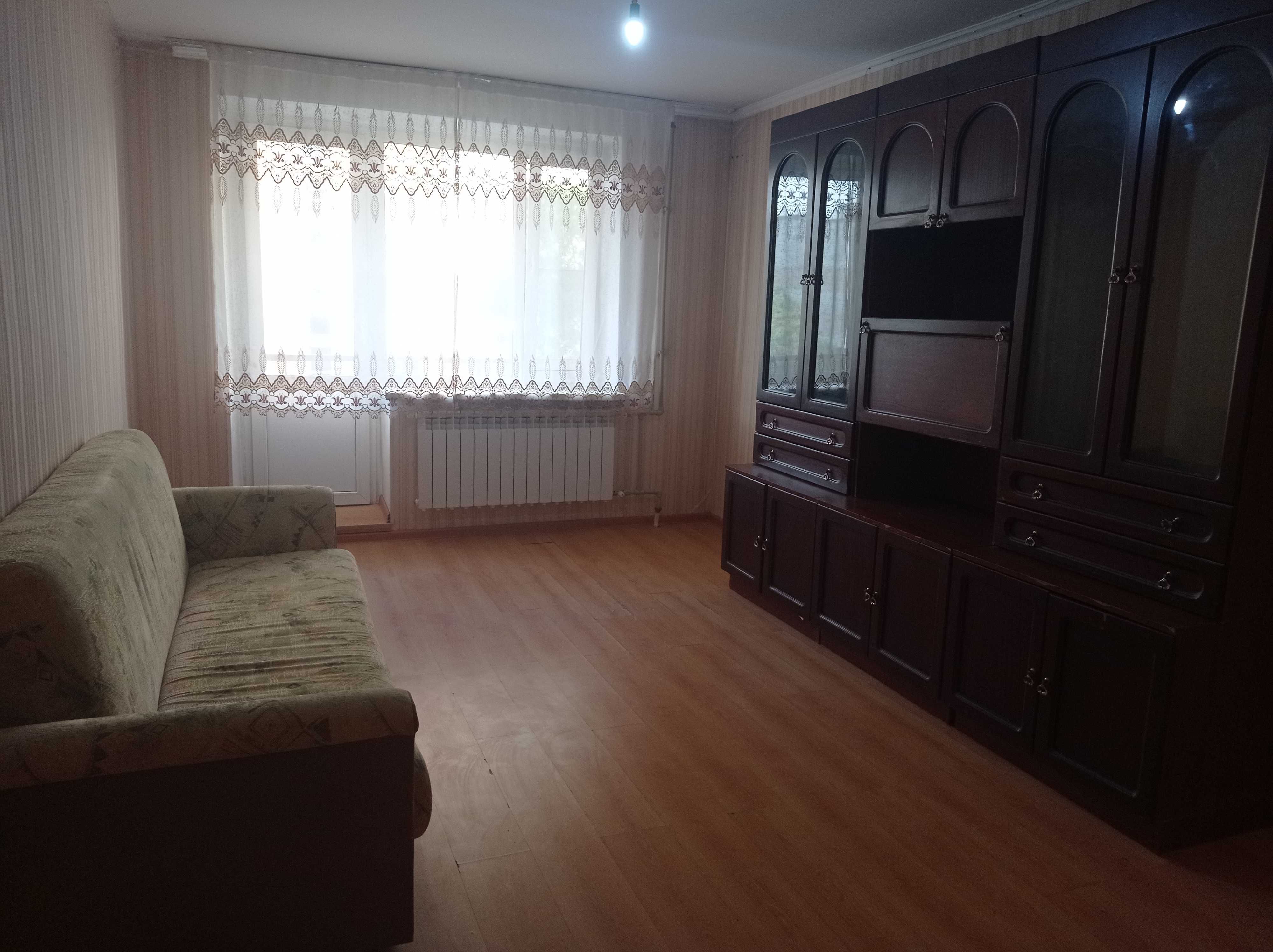 Продам 5-комнатную квартиру, 100 м², 5/9 этаж, Петрова 20