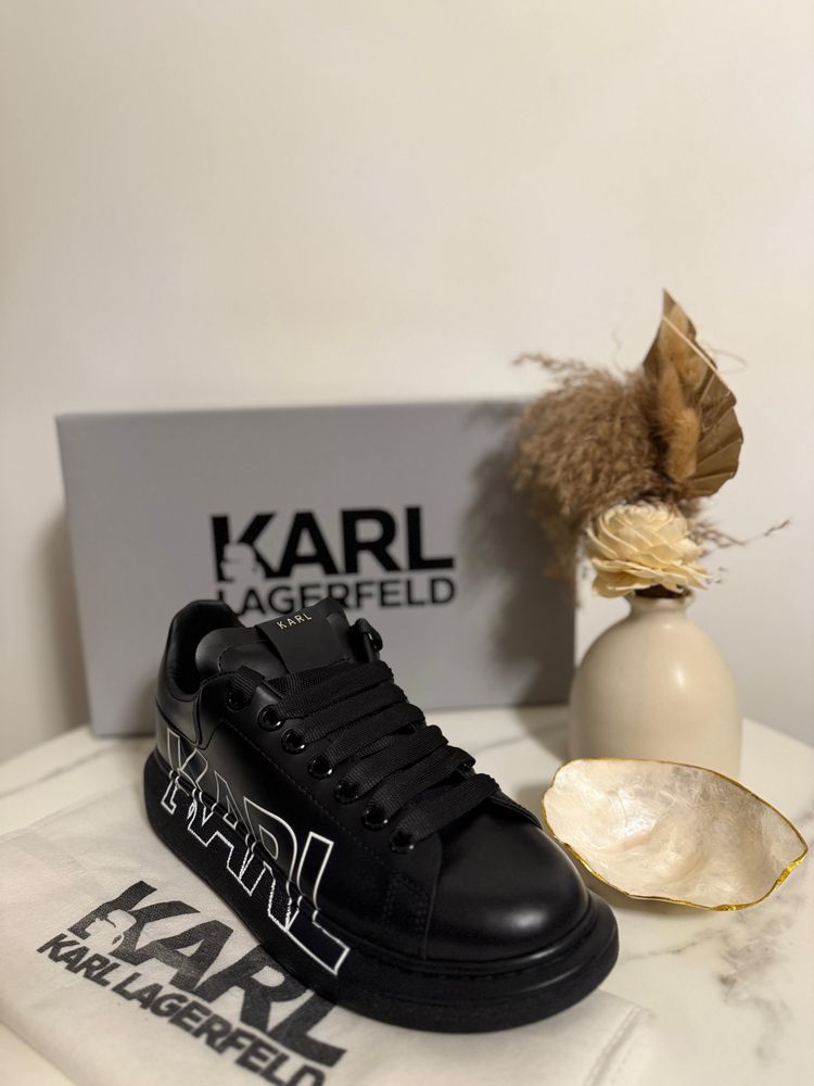 Karl Lagerfeld Full Black