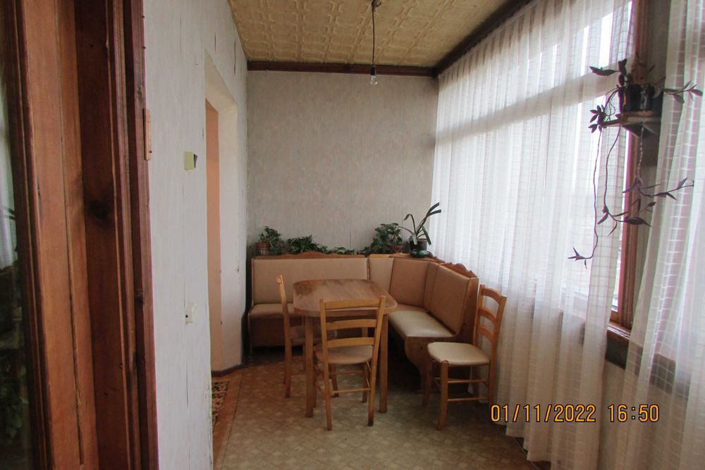 Сдается 3х комнатная квартира на долгий срок за 500 у.е.