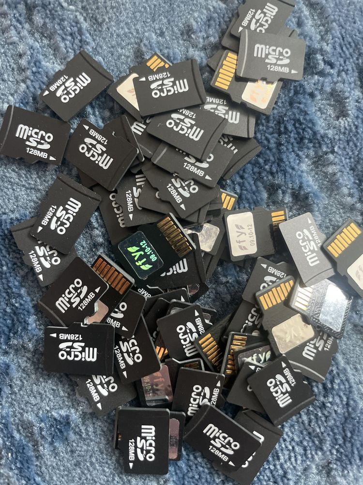 карта памяти micro sd  128mb 256mb  внимательно читайте обьявление