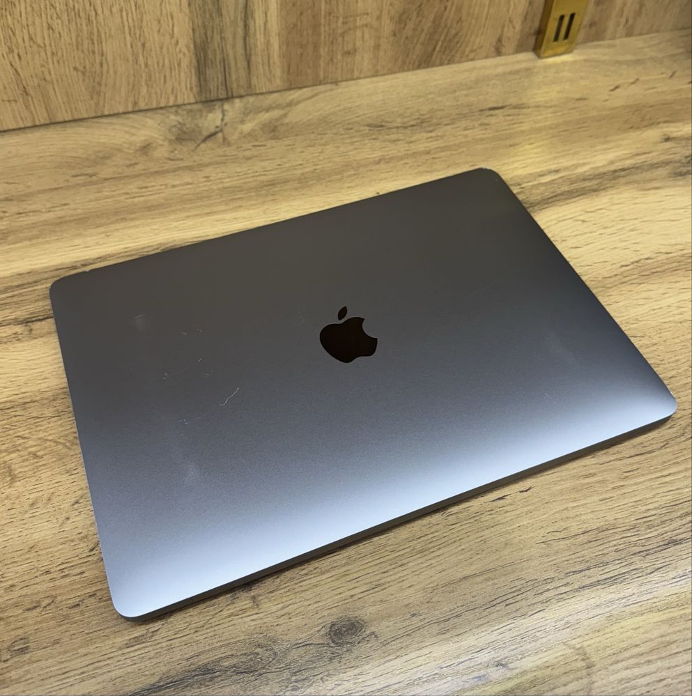 Macbook Air M1 8/256GB 13 inch