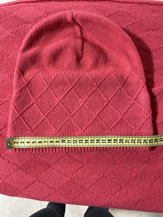 Set, căciula și fular, 80% lână, culoare corai, marime universala