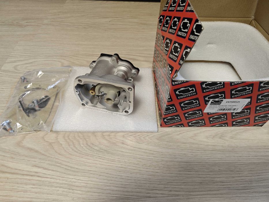 EGR клапан за FORD 1,8 tdci ( 1563296 , 4M5Q9424CD )