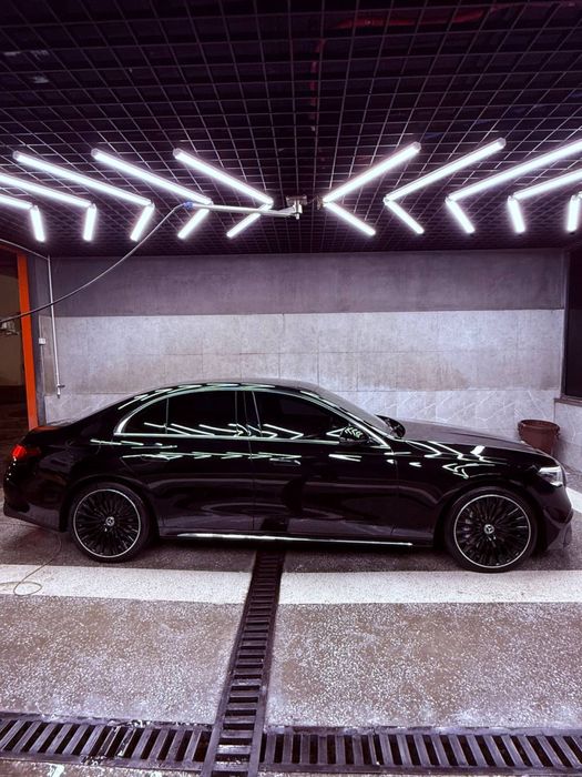 Mercedes benz W214 E-300 Germany