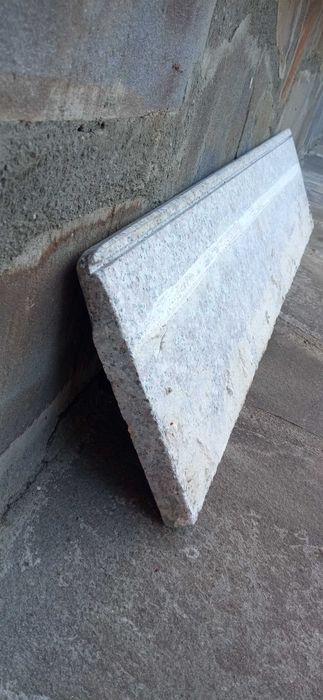 Pervaz granit latime 18 cm