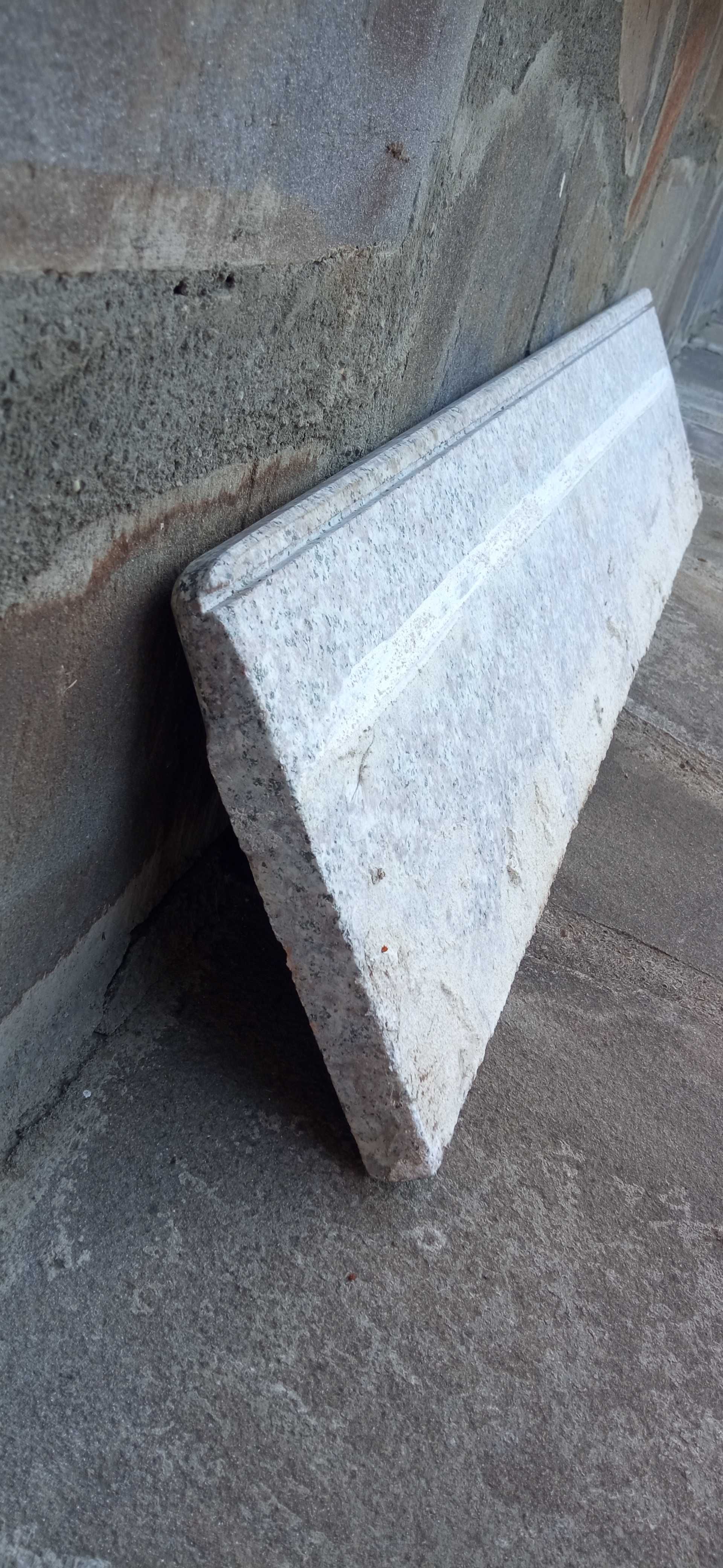 Pervaz granit latime 18 cm