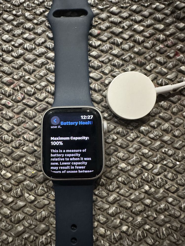 НОВ НОВ НОВ!! Apple Watch Series 2 40 mm