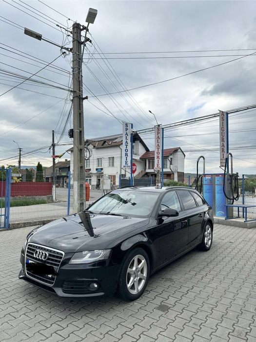Vând Audi A4 B8 2011