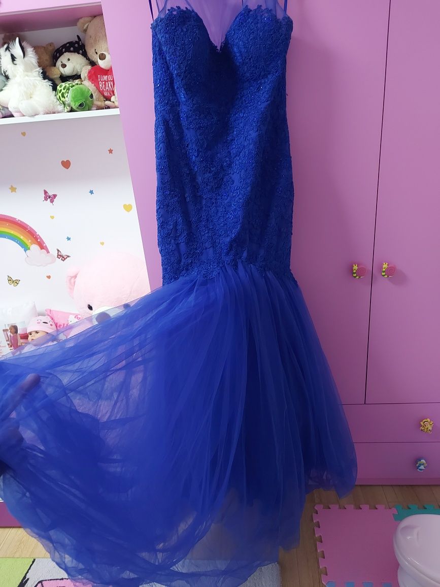 Rochie tip sirena