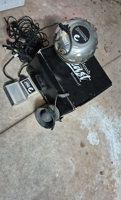 Evacuare electronica Maxhaust Active Sound Booster