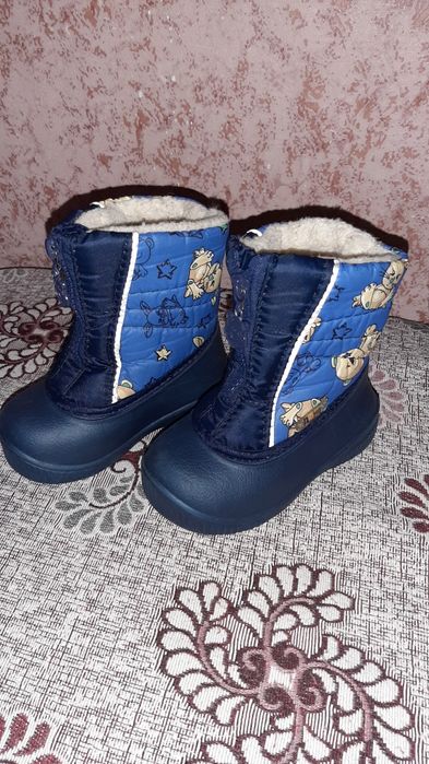 Продам зимние дутыши