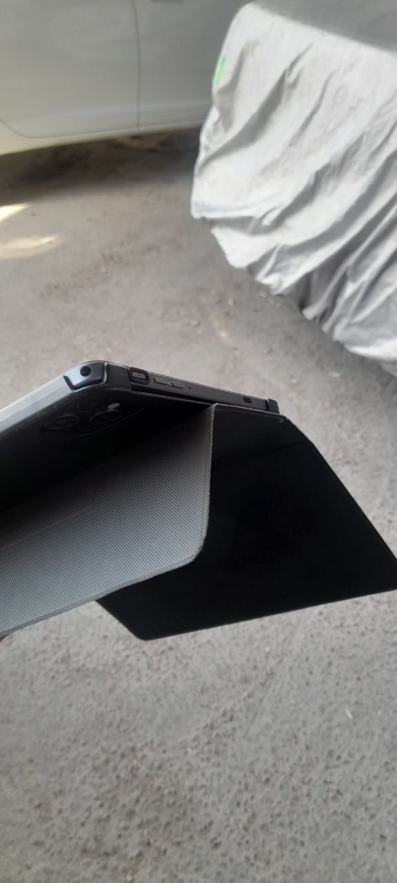 Planshet A10 PRO sotiladi