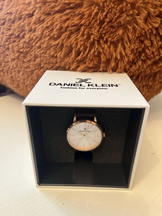 Ceas original Daniel Klein