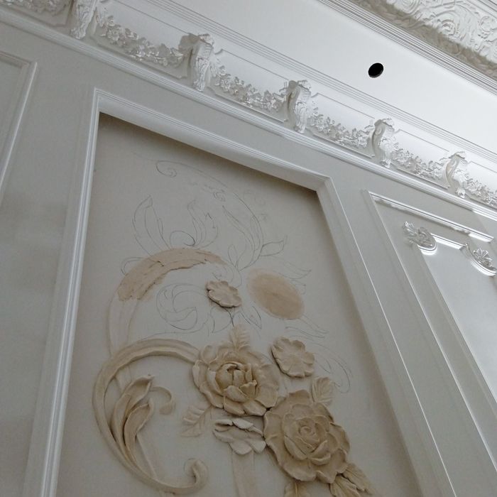 Эксклюзивные барельефы и скульптуры — ручная работа на заказ

Описание