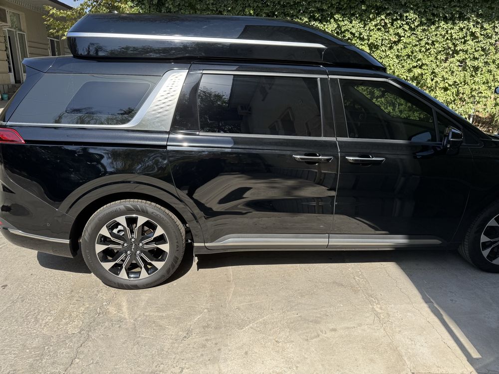 Kia Carnival High Limousine