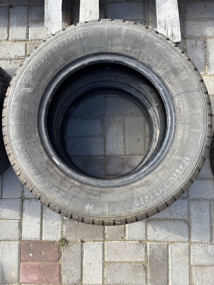 Powertrac Vantour 225/65 R16C
