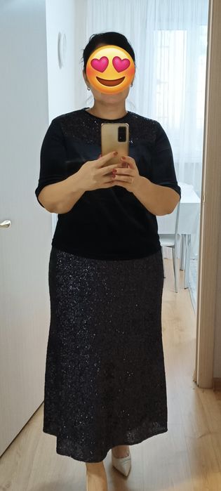 Продам нарядный костюм