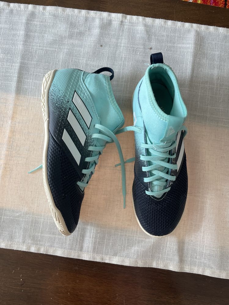 Pantofi fotbal ADIDAS mar 36