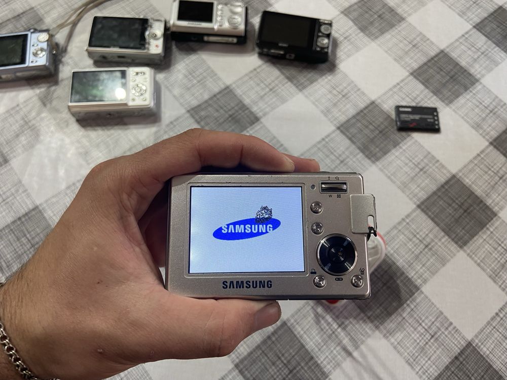 Фотоапарат Sony, Samsung , Kodak