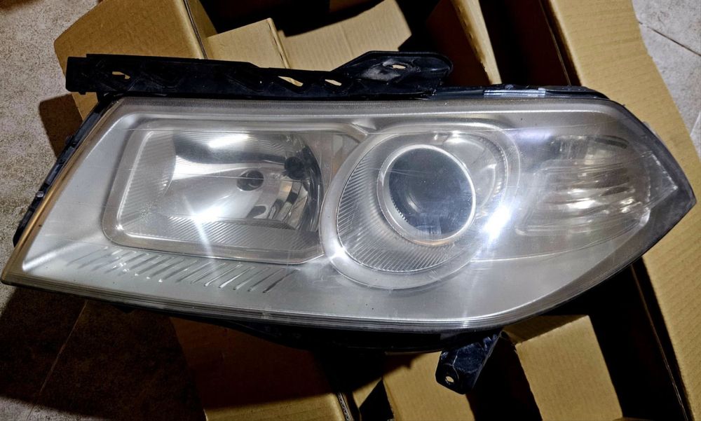 фарове за Рено Меган