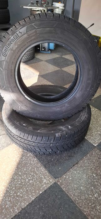 2бр. 205/75/16C Continental 6.8mm грайфер, дот 22г. Безплатен монтаж