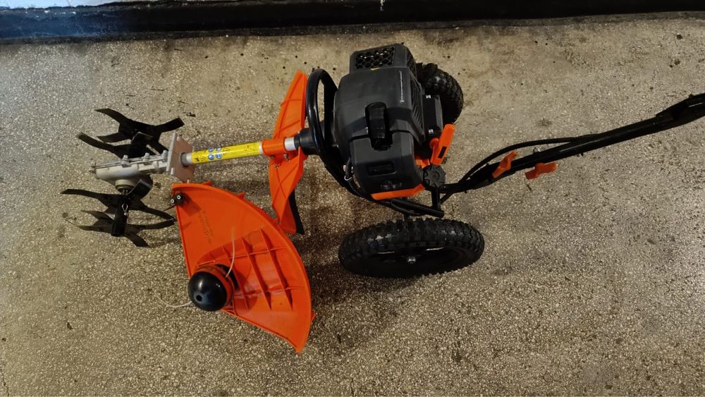 Motocoasa Fuxtec FX FSR152, Motocositoare
