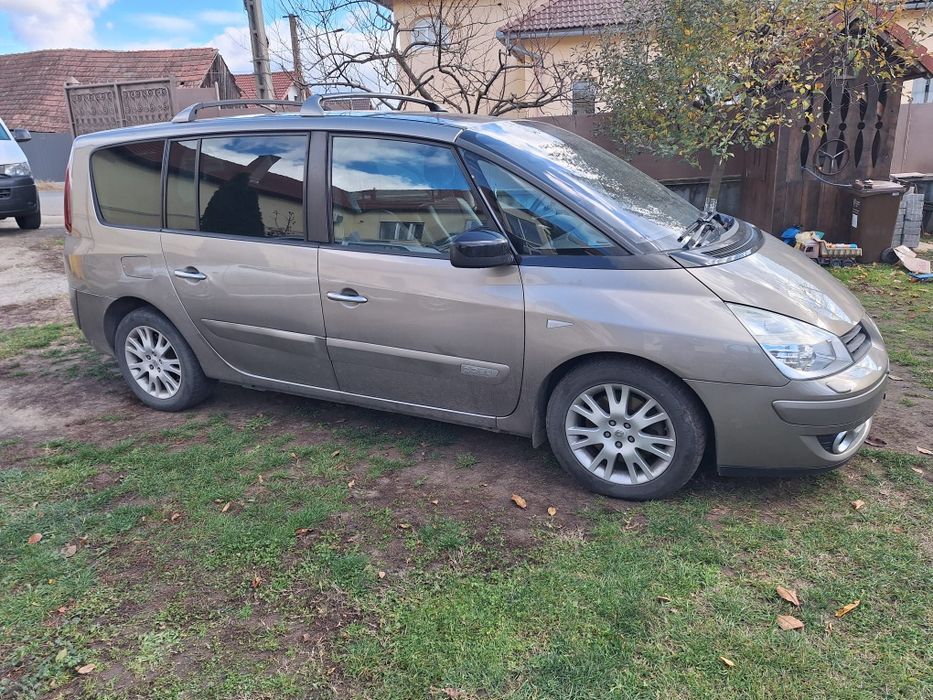 Vând Renault Grande Espace INIȚIALE PARS din 2012 ,7 locuri