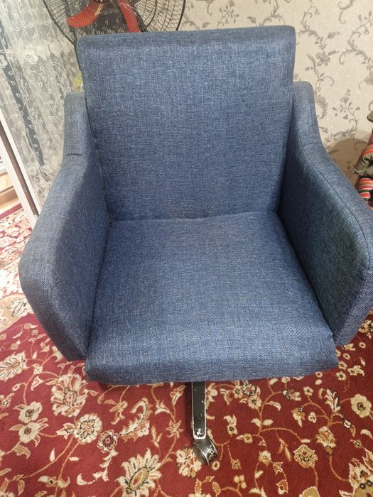 Кресло в хорошем состоянии