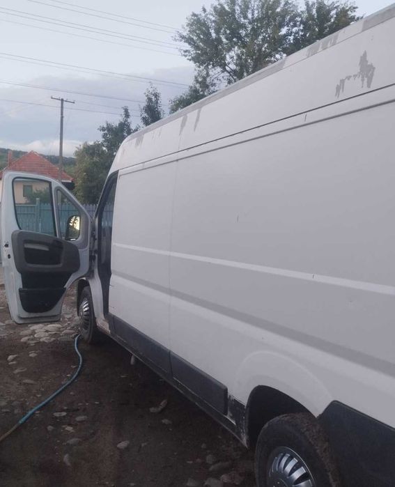 Fiat Ducato 2007  motor 2,3  stare buna , perne de aer spate
