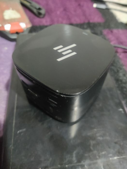 Vând Docking HP HSN