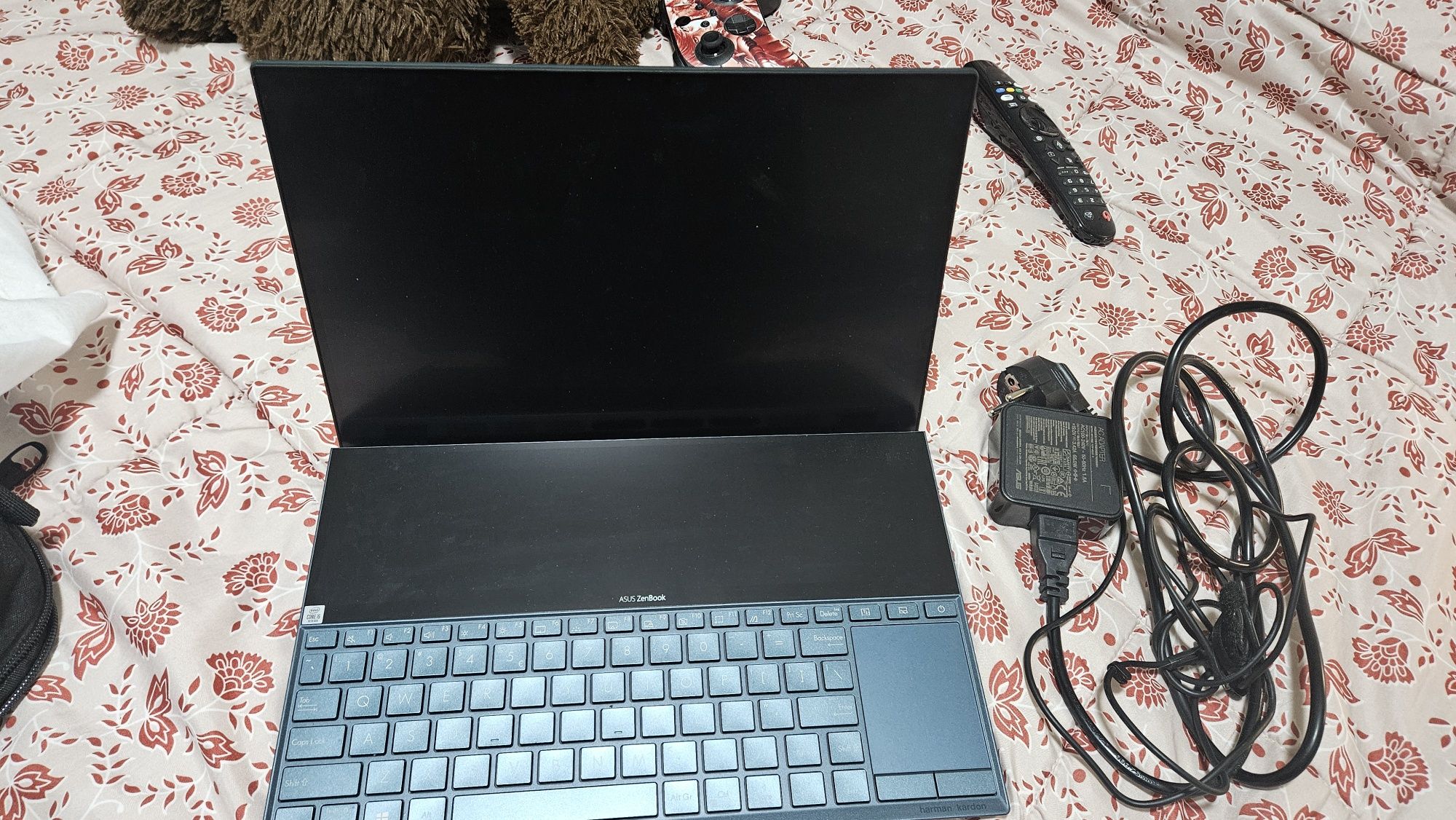 asus zenbook duo ux481 14' 16 gb i5 2 ecrane touch