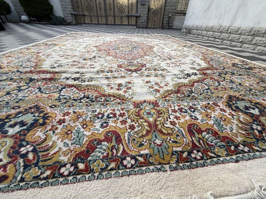 Covor INCOV Alba Iulia 300x400