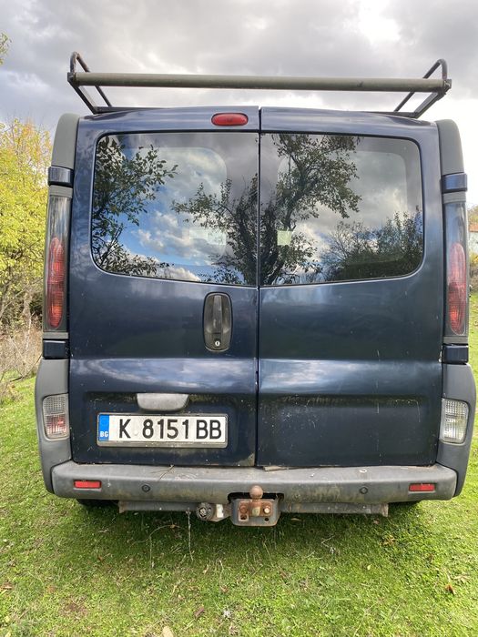 Опер Виваро 1.9 2004г колата се продава на части