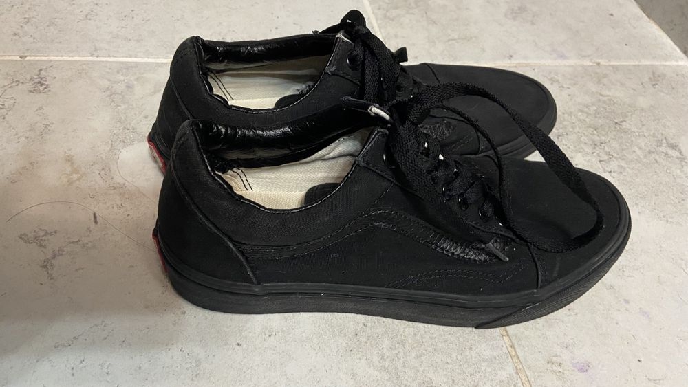 Черни ванс / old school black vans