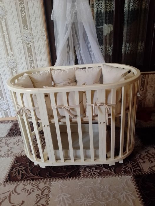 Bolalar divanchasi belanchak va manesh boladi.