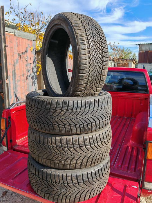 Зимни гуми 235/45r18" Nexen