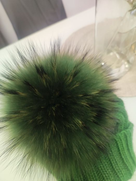 Căciulă  cu moț raton