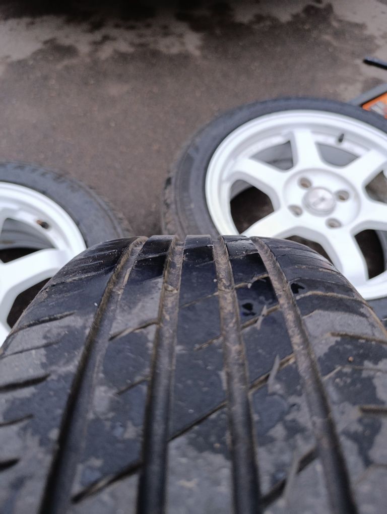 Продам диски Rays Volk r15 с резиной