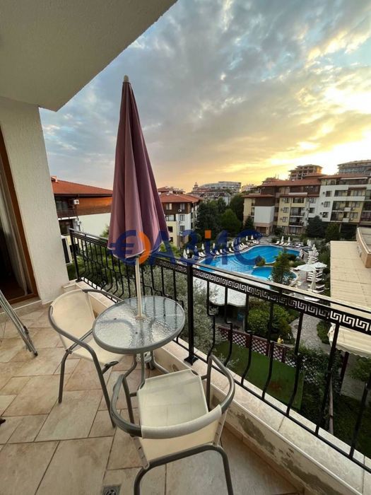 Апартамент с 1 спалня," Райска Градина", 3 етаж , България, Свети Влас