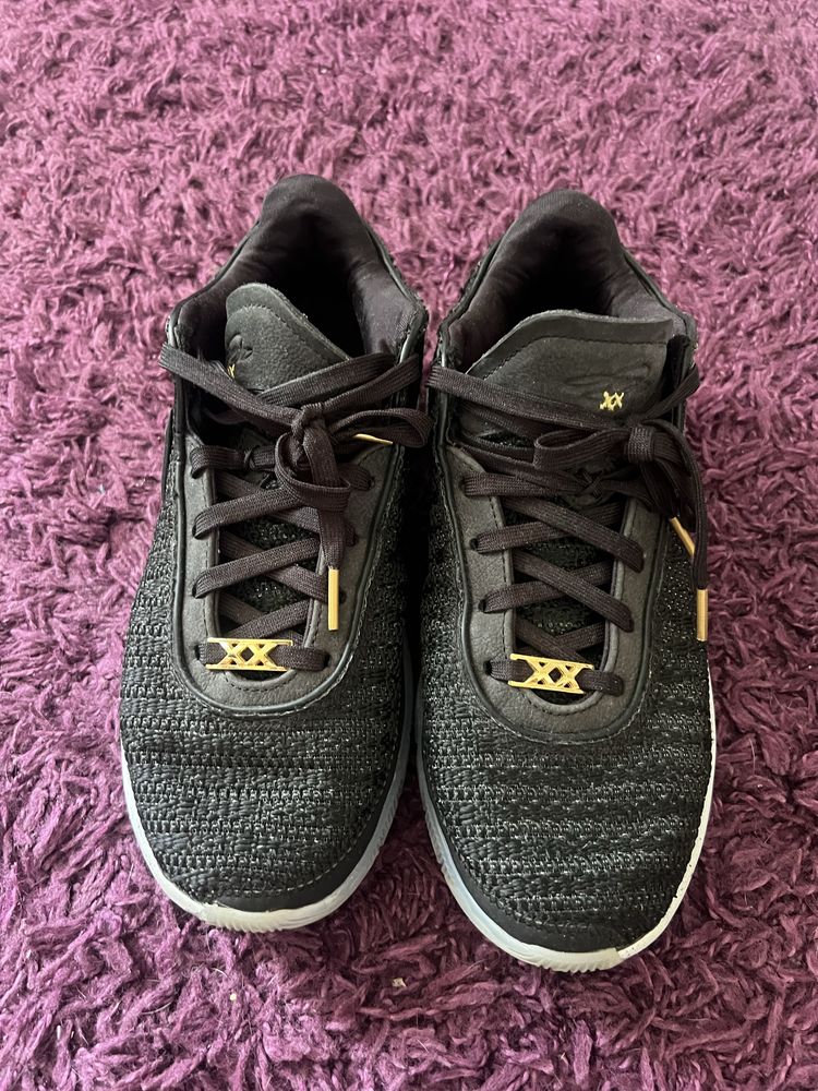 Оригинални Маратонки nike lebron