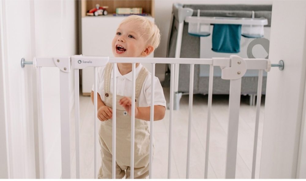 2 x Poarta de siguranta, Lionelo, Truus Slim, Prin presiune, 105 cm,