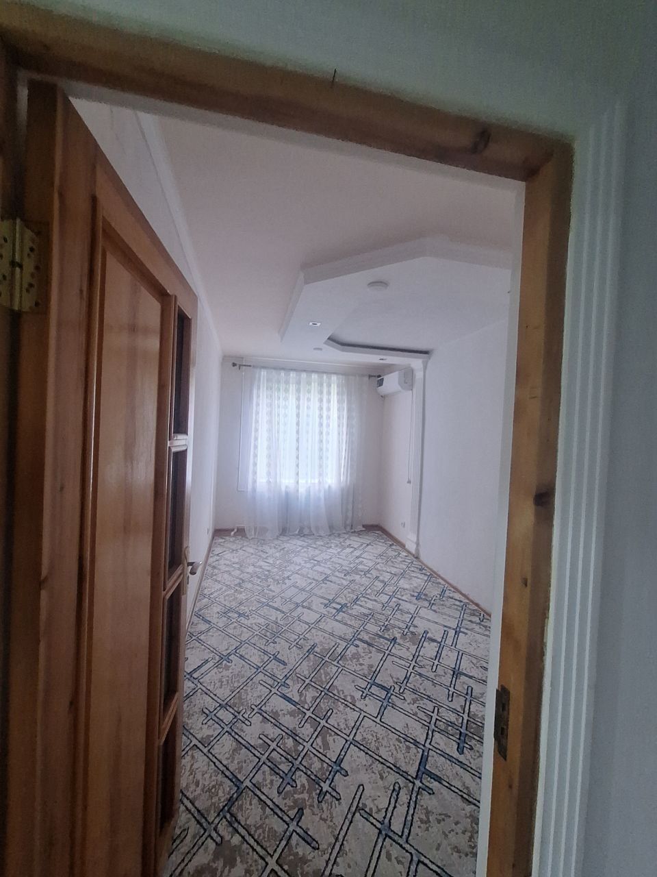 Ijaraga 2 xonali dom. Chilonzor 15-kvartal. Orientir Jukovskiy bolnits