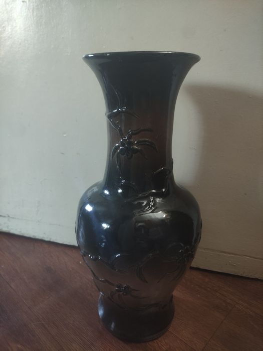 Продается старинная ваза