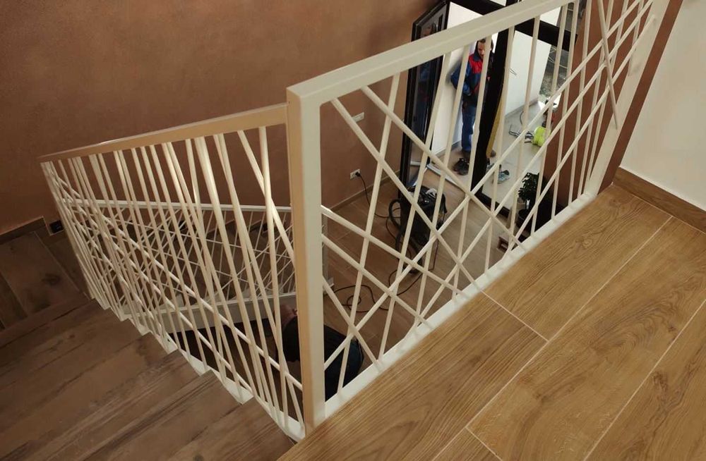 Balustrade Metalice pentru Scări Interioare Timiș