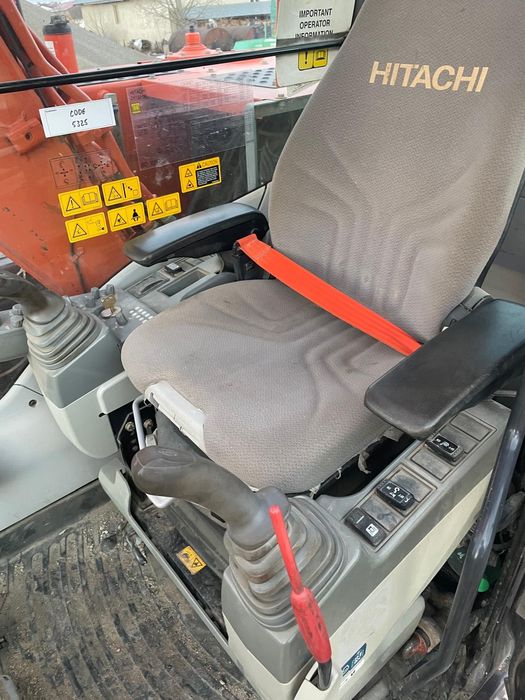 Excavator Hitachi zx130